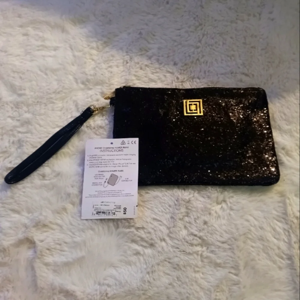 Liz Claiborne clutch - Picture 1 of 7